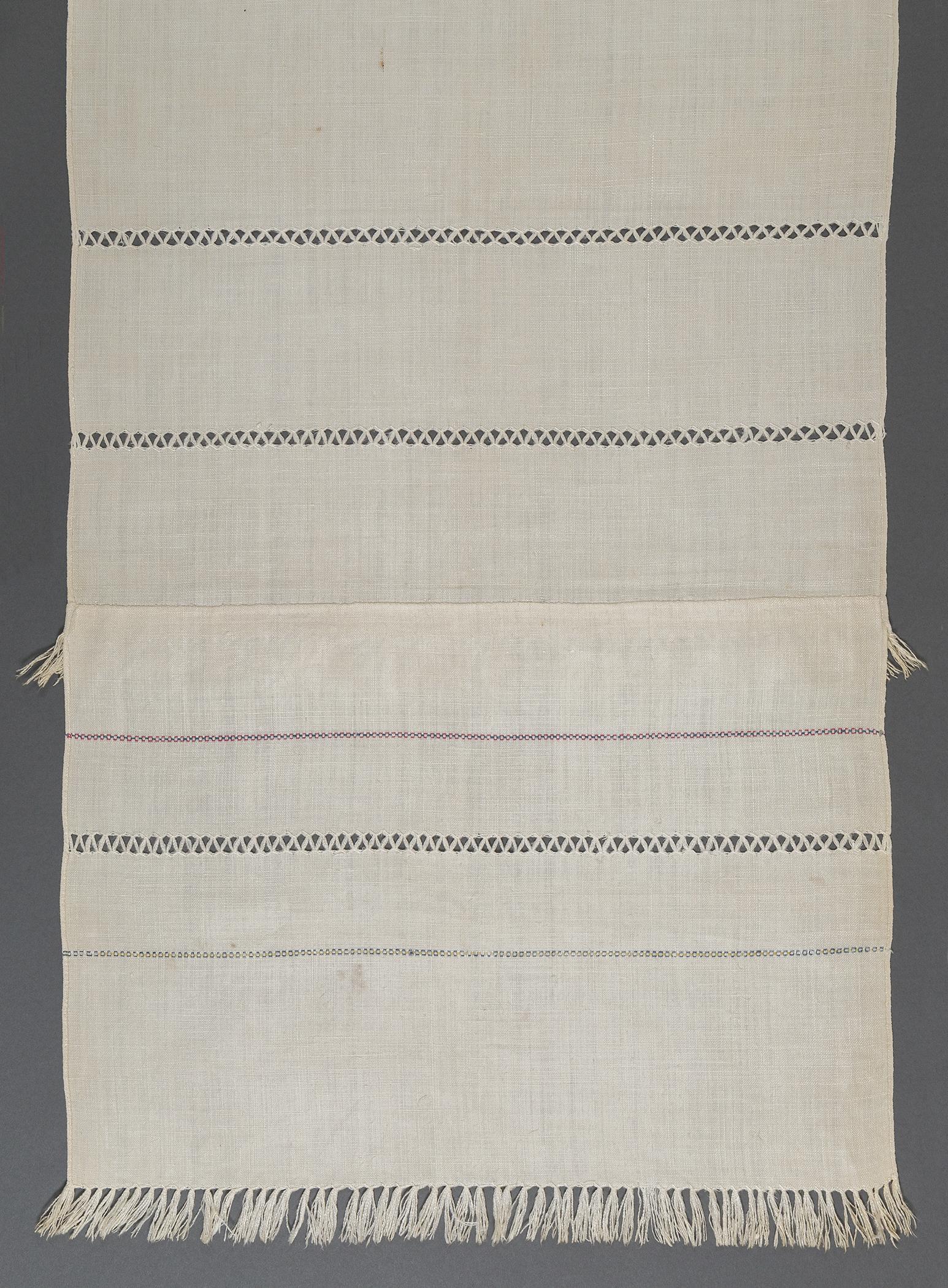 1957.0117 Towel, reverse, detail 7