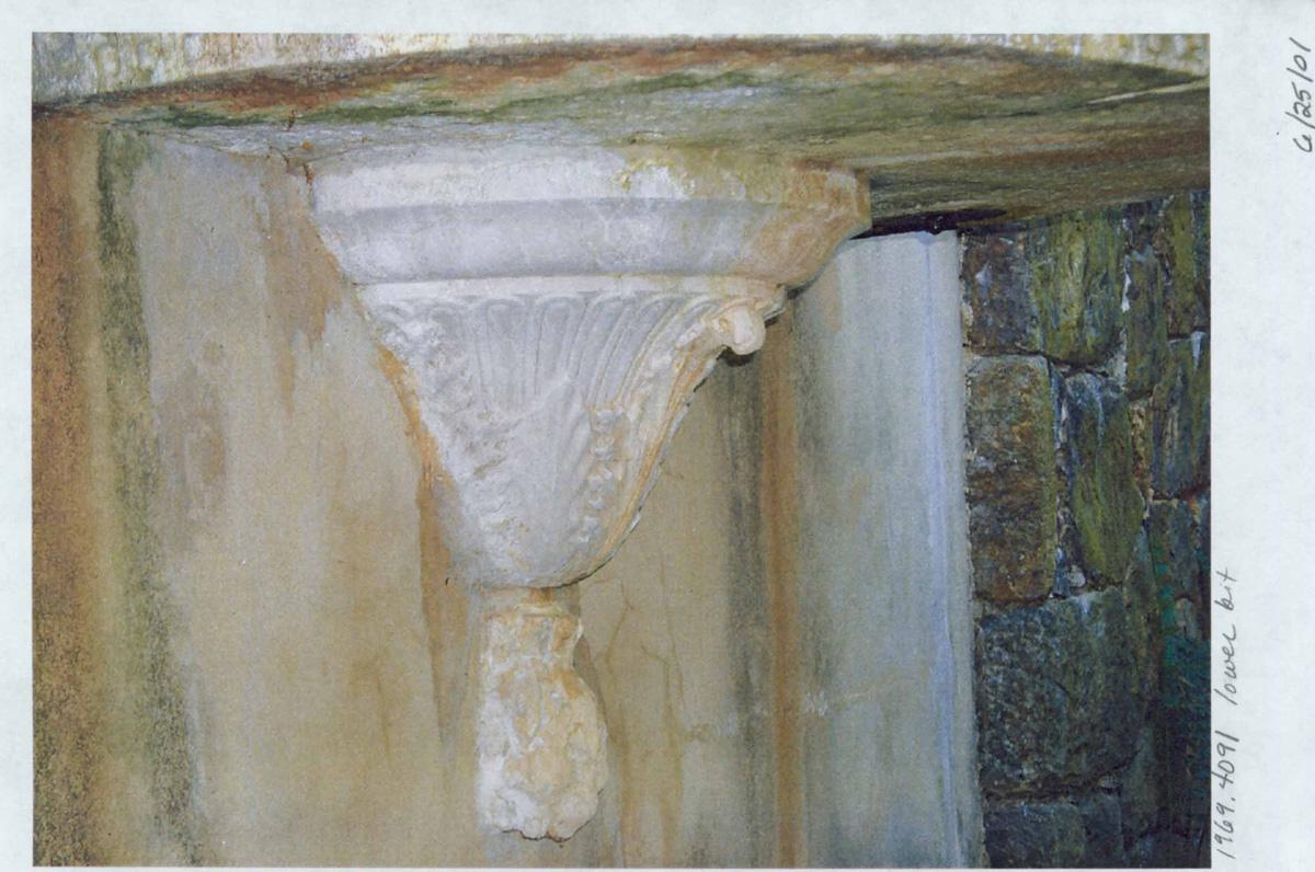 1969.4091 Wall fountain (detail)
