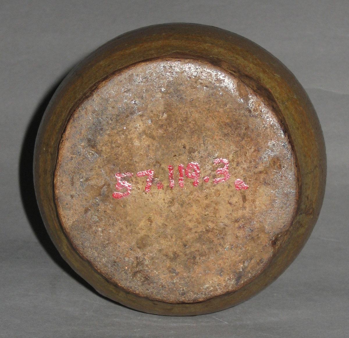 1957.0119.003 A, B Jar (underside)