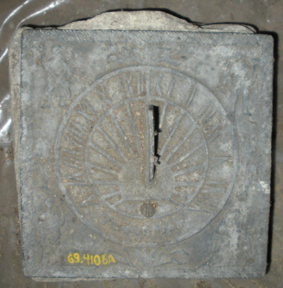 1969.4106AB sundial