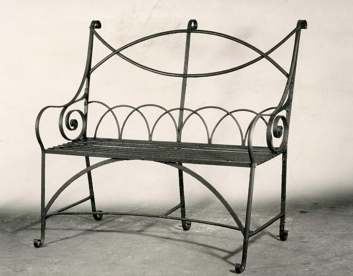 1969.4119 Bench