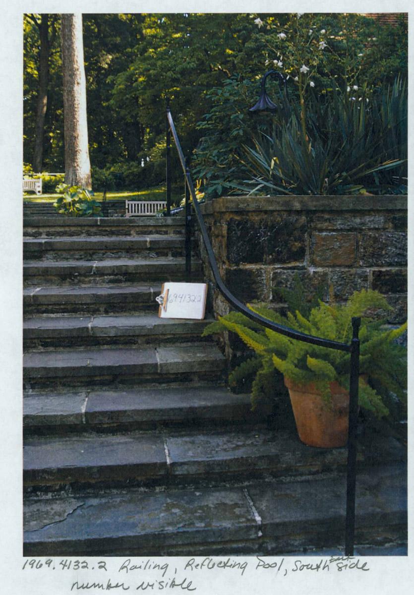 1969.4132.002 Railing