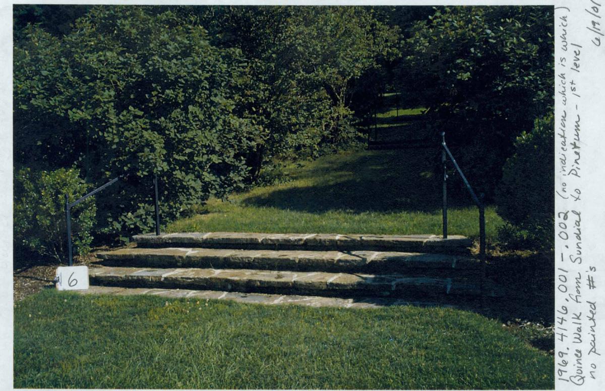 1969.4146.001-.002 Railings