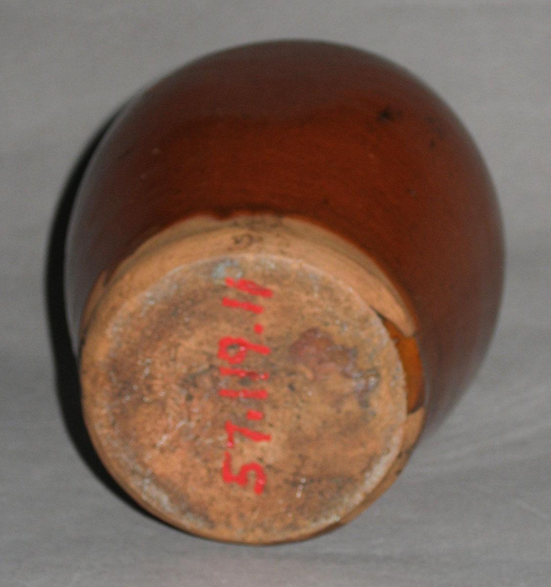 1957.0119.011 Flask (bottom)