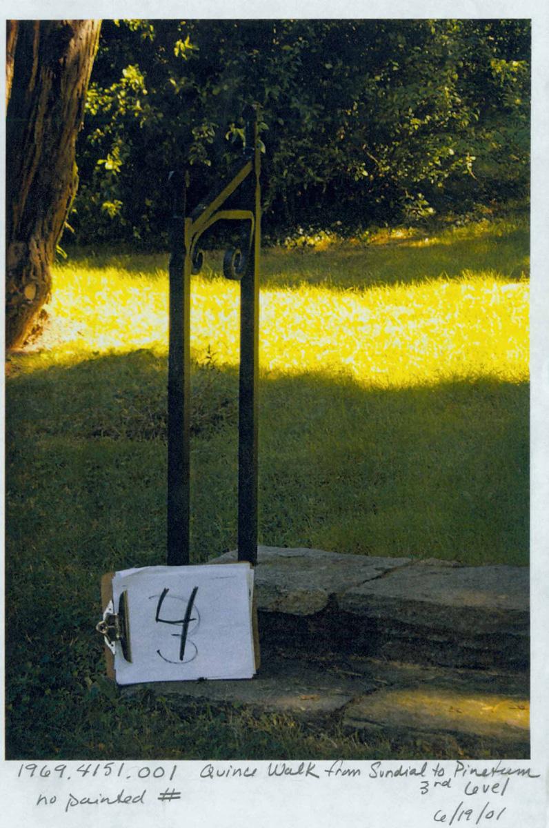 1969.4151.001 Railing