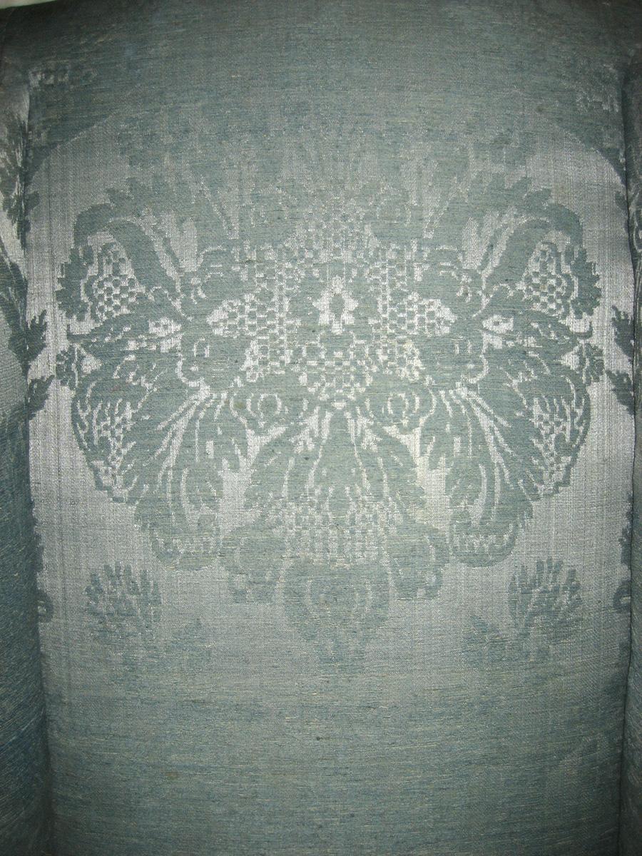 1952.0238 detail