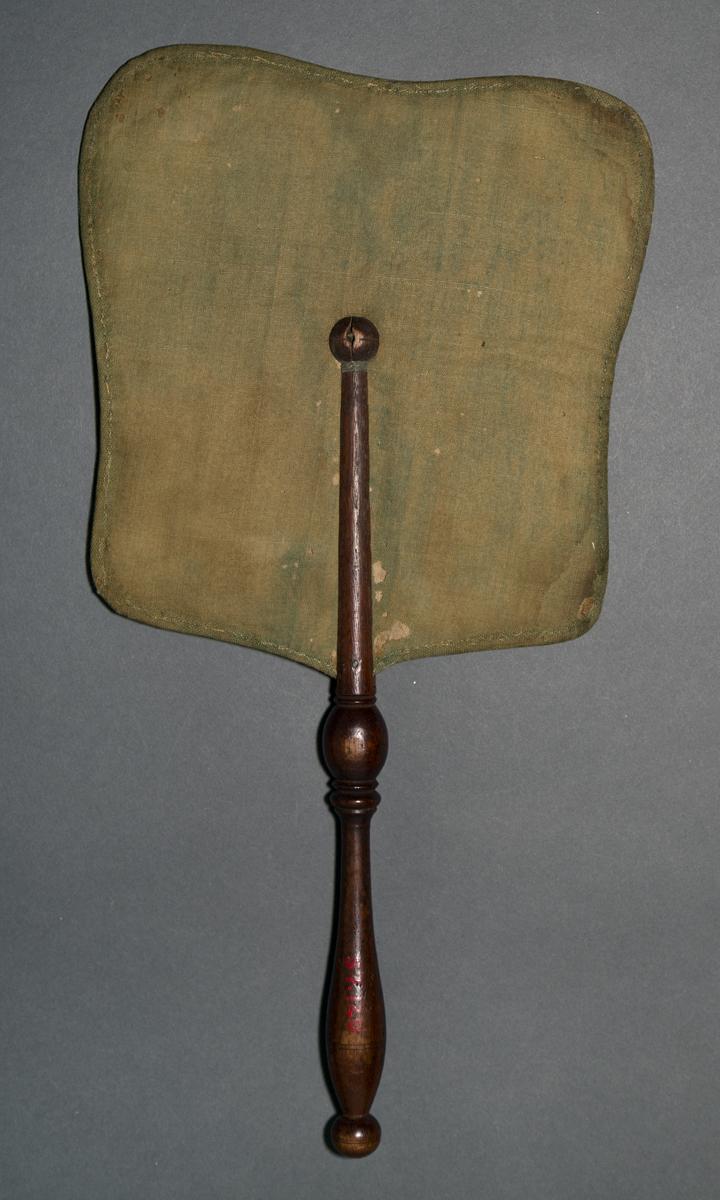 1957.0120 Fan, Verso