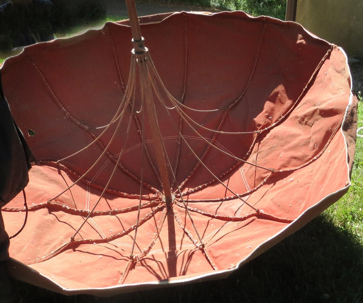 1969.4176 umbrella detail