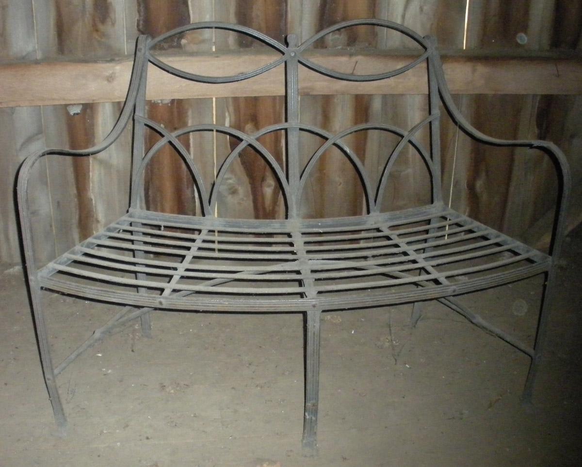 1969.4226 bench front view