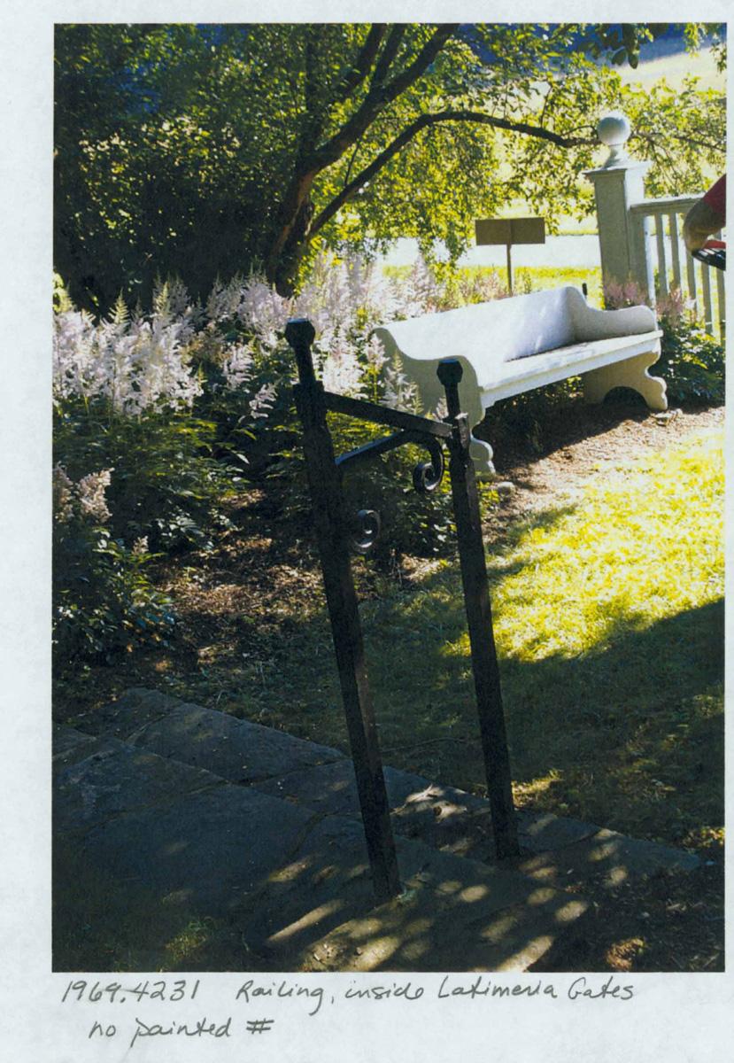 1969.4231 (Railing view 2)
