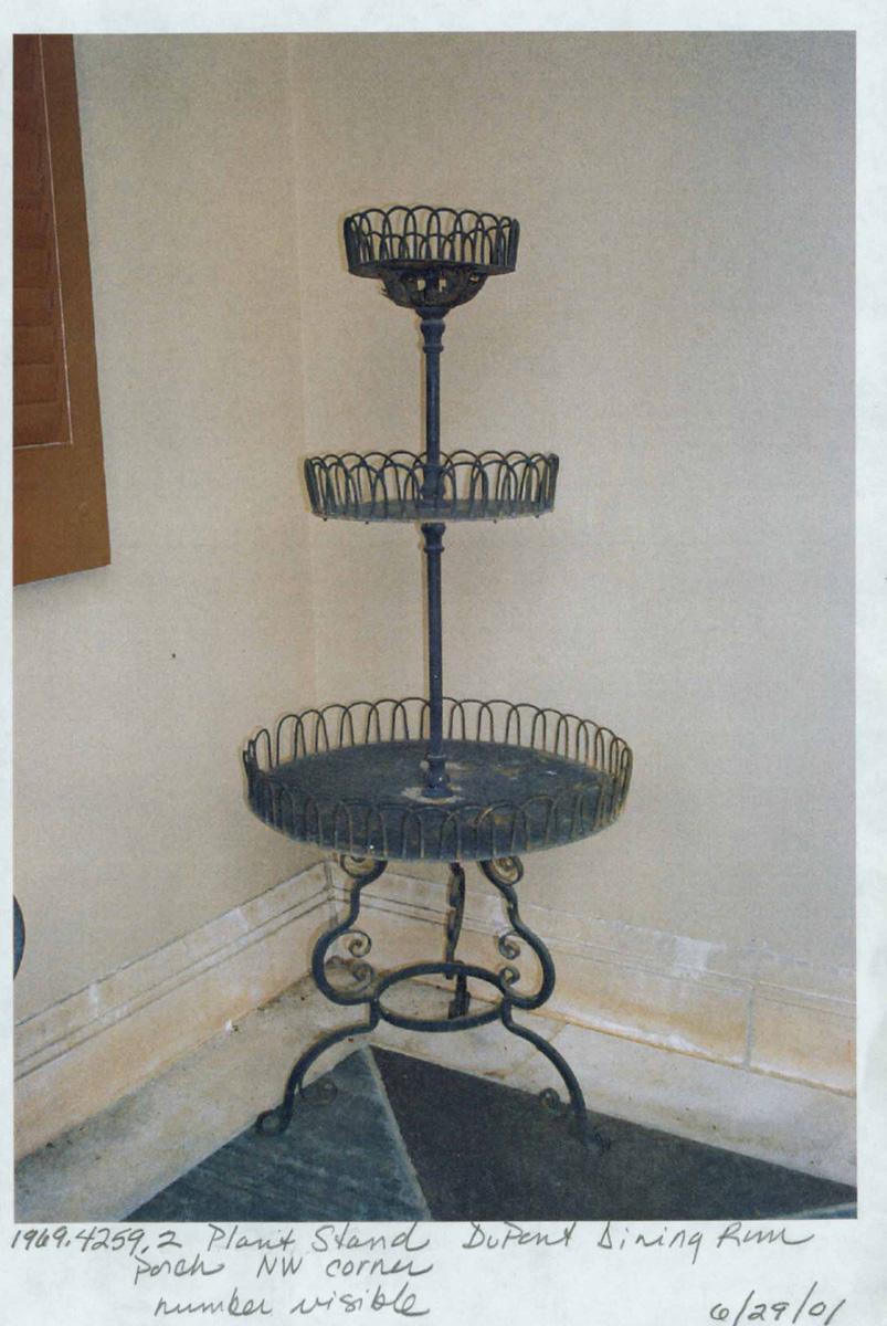 1969.4259.002 Plant stand