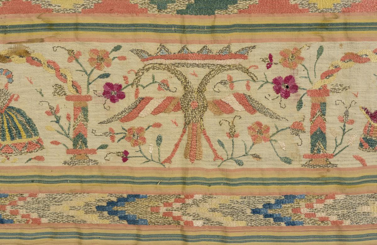 1969.4286 Shawl, detail 18