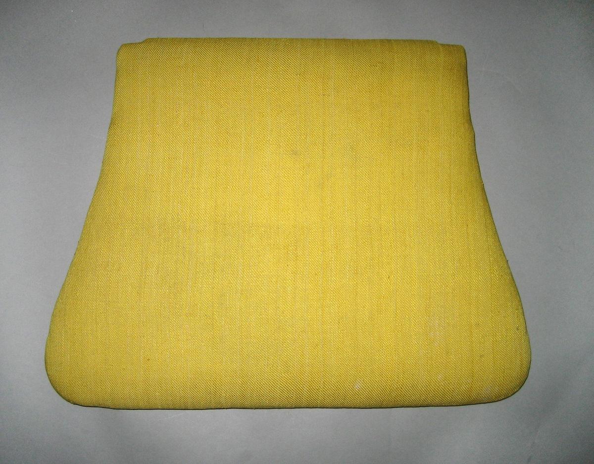 1969.4338 Slip seat