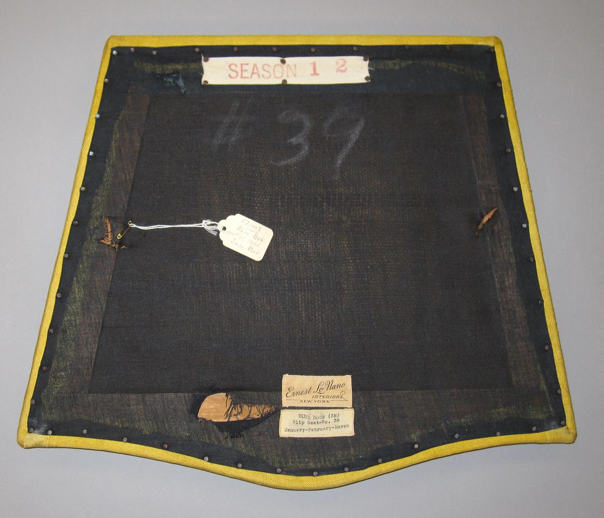 1969.4344 Slip seat reverse