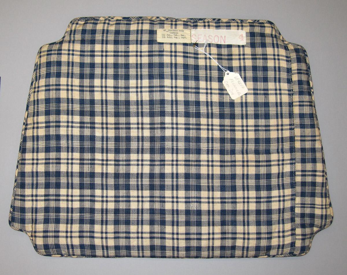 1969.4517 Cushion, chair pad reverse