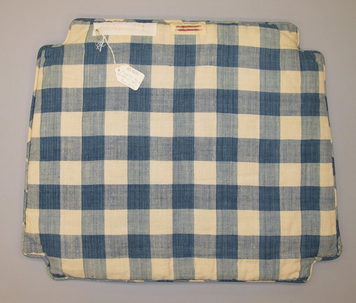 1969.4521 Cushion, Chair pad view 2