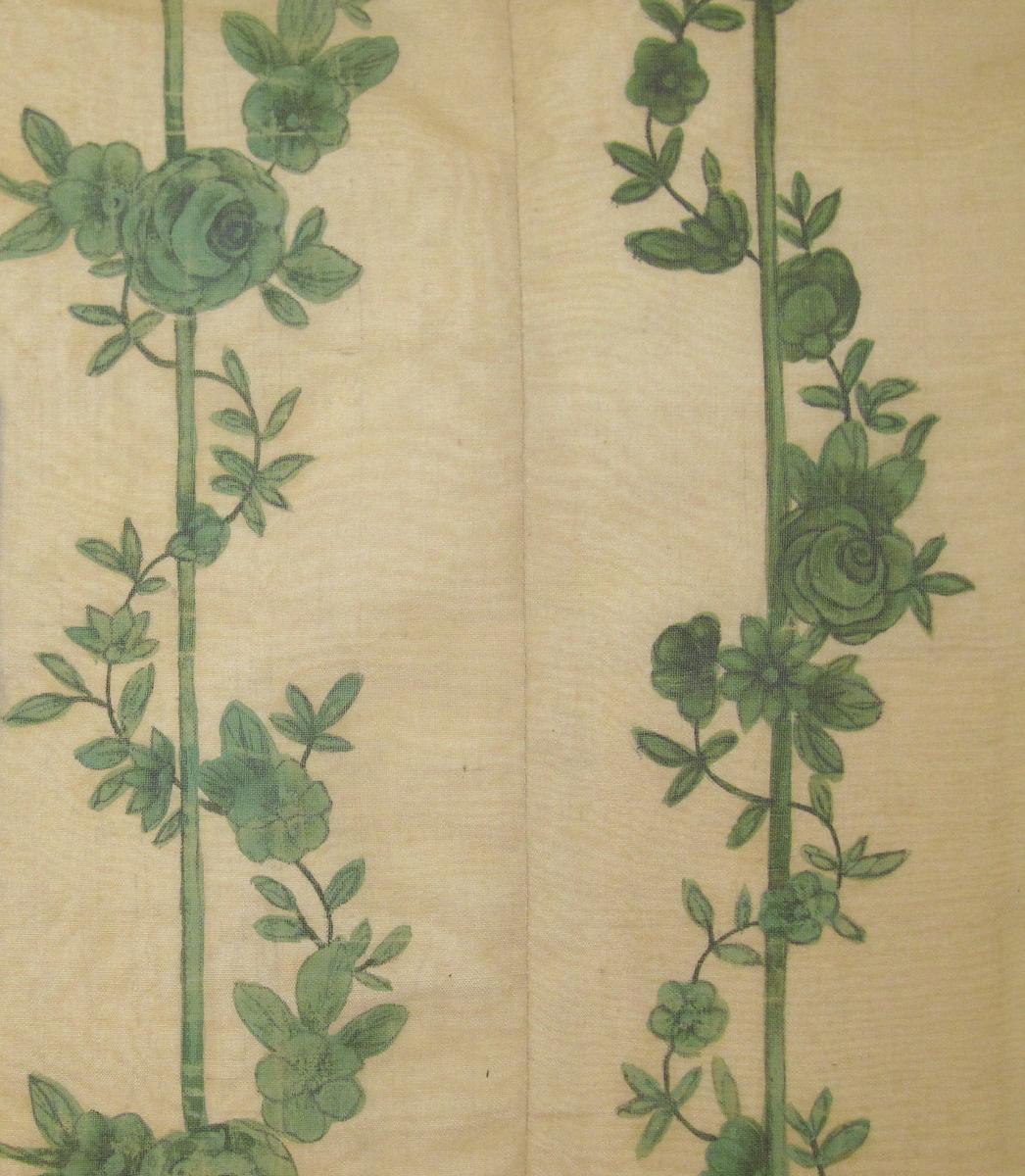 1969.4536 Cushion, chair pad fabric detail