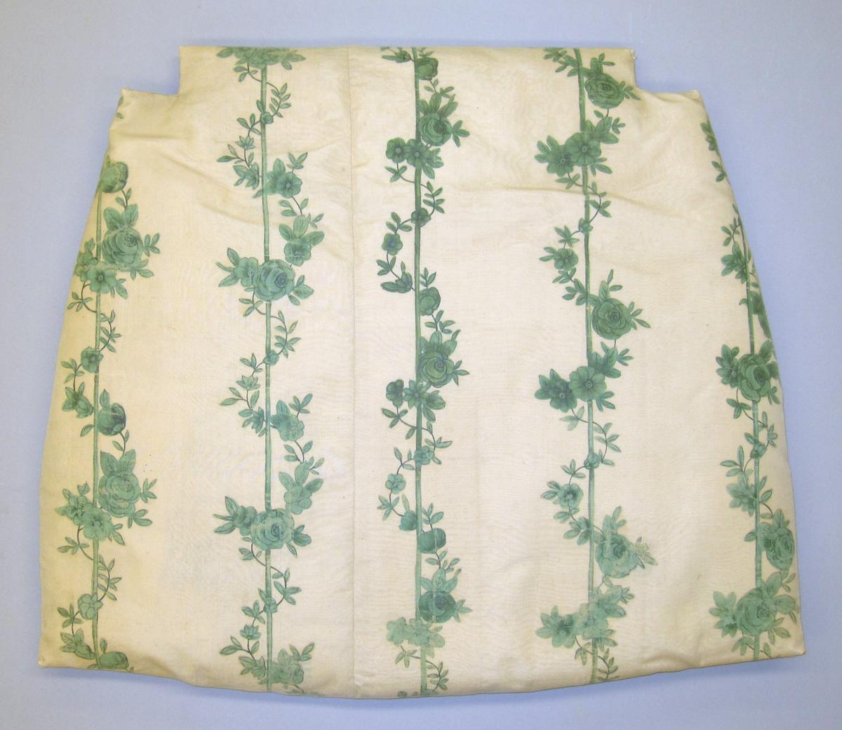 1969.4536 Cushion, chair pad