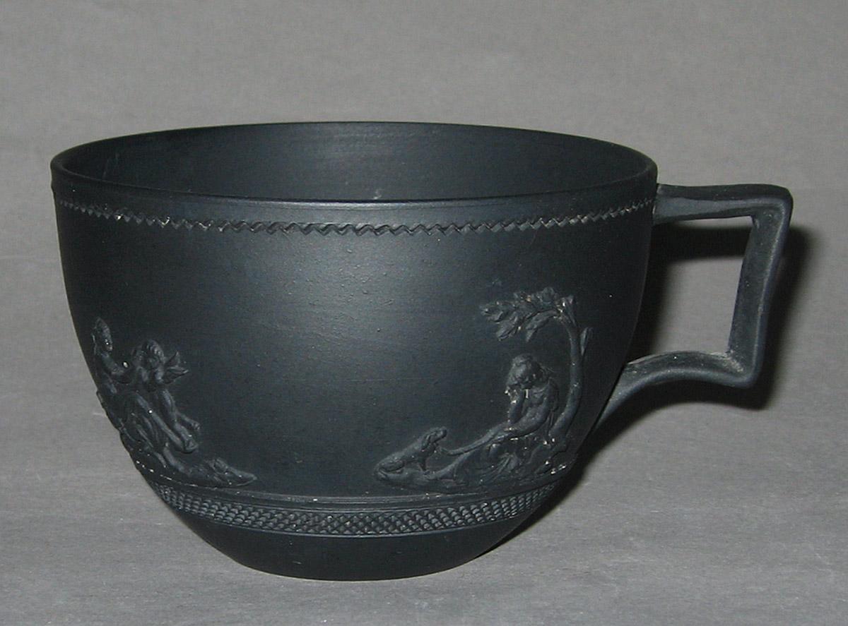 1957.0126.012 Black basalt teacup