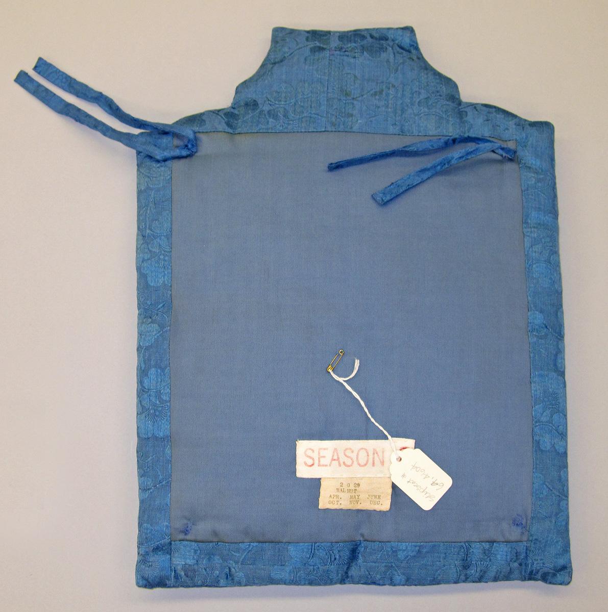 1969.4604 Cushion reverse