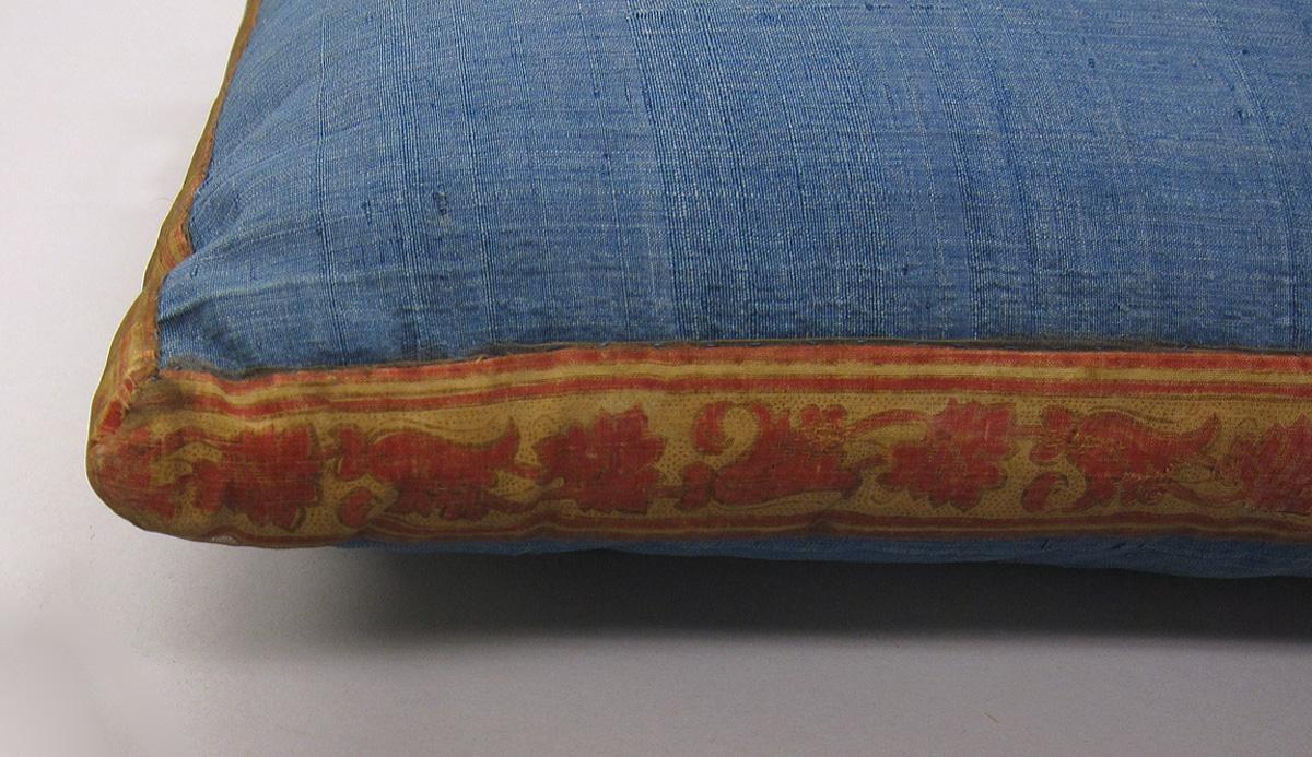 1969.4606 Cushion, pillow detail
