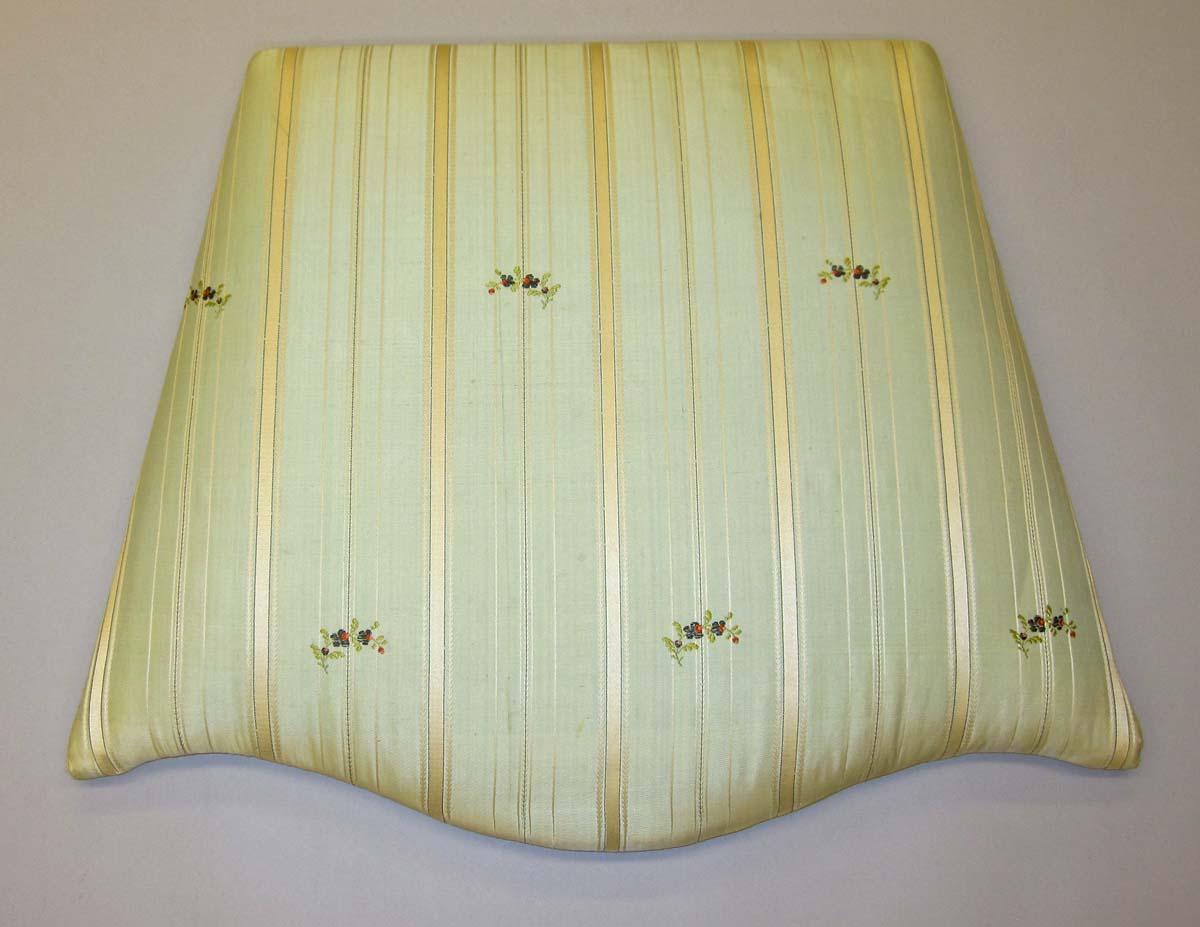 slip seat upper surface 1969.4614