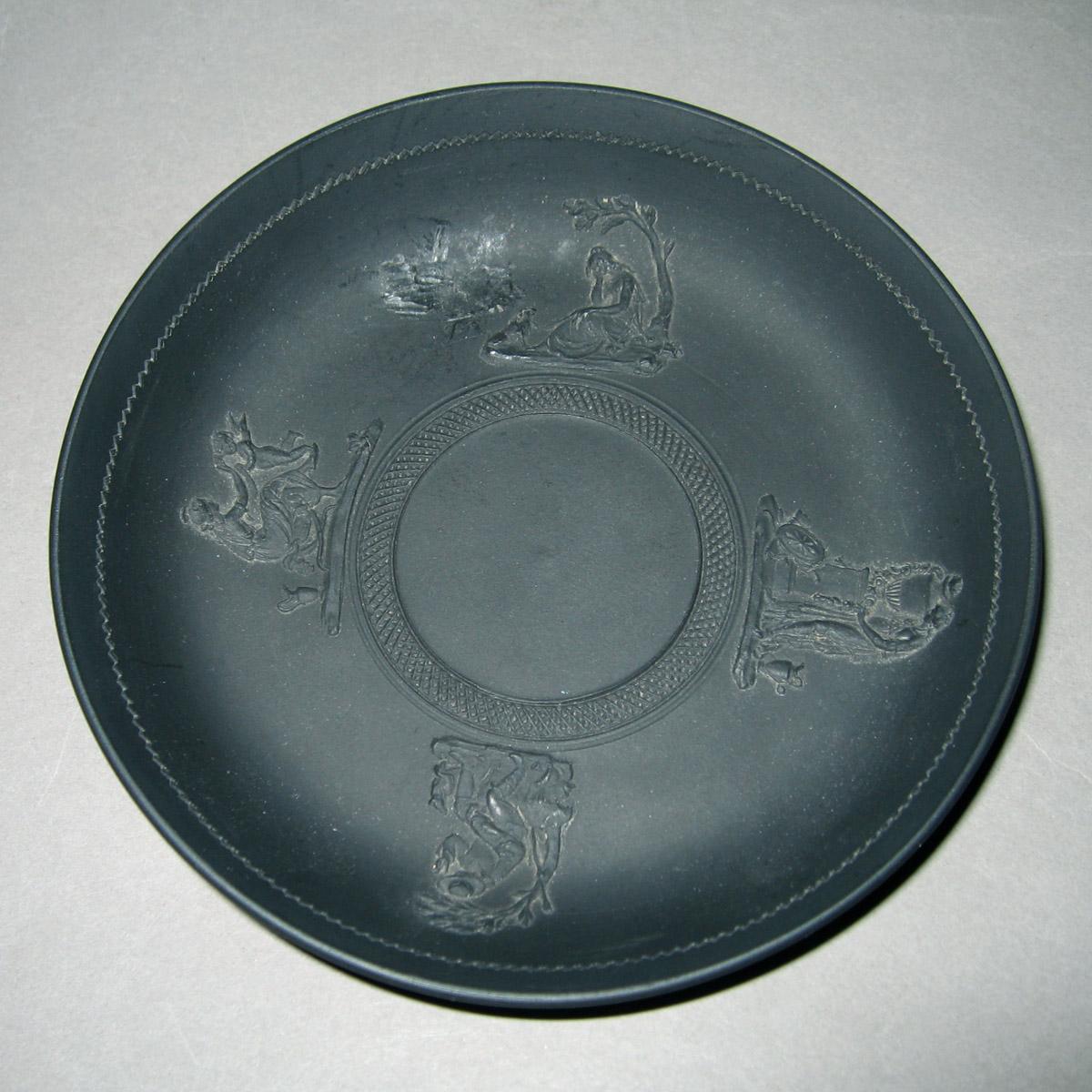 1957.0126.017 Black basalt saucer