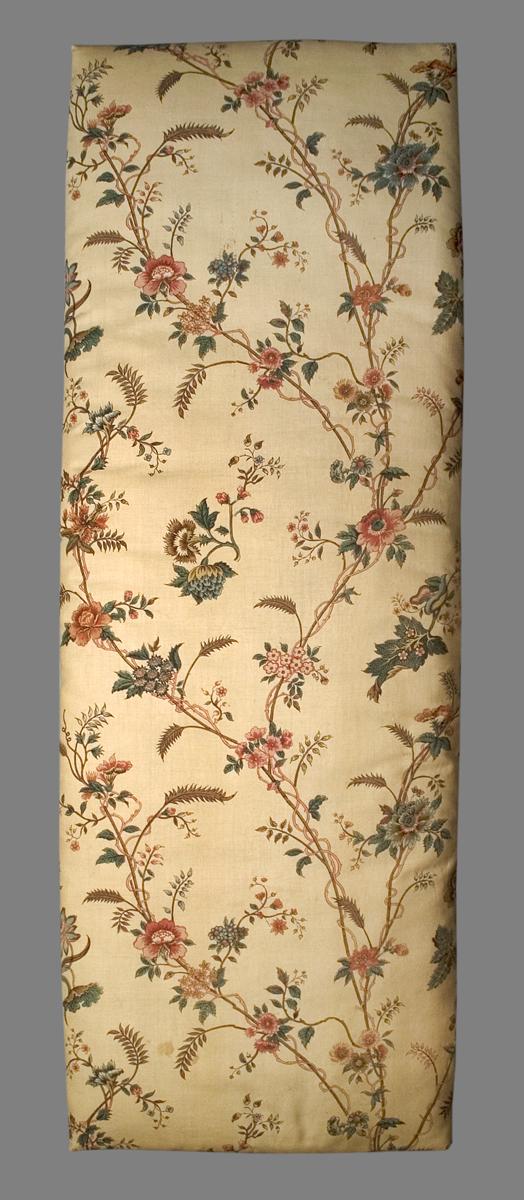 1969.4641 Cushion, Mattress