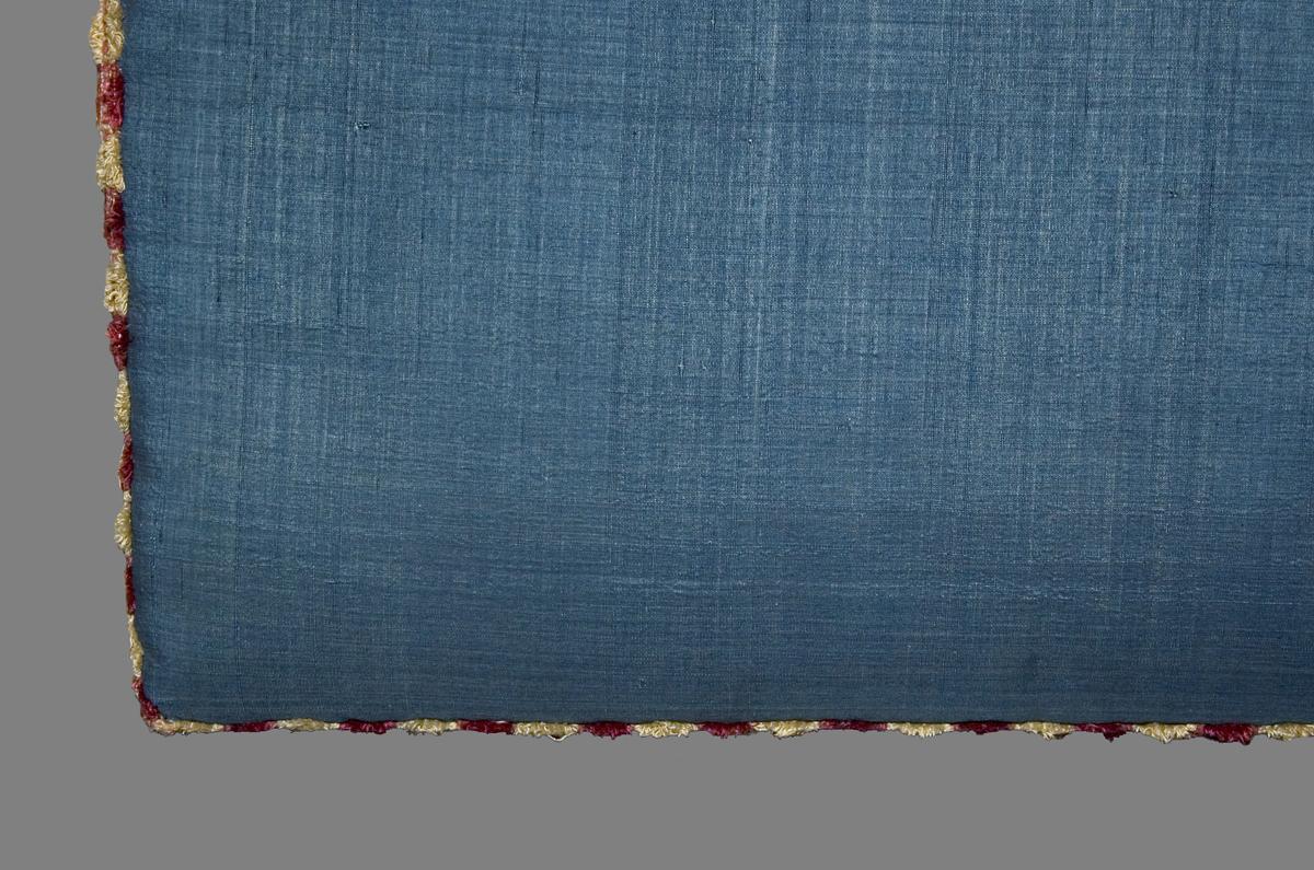 1969.4643 Cushion, Mattress, Edge Detail