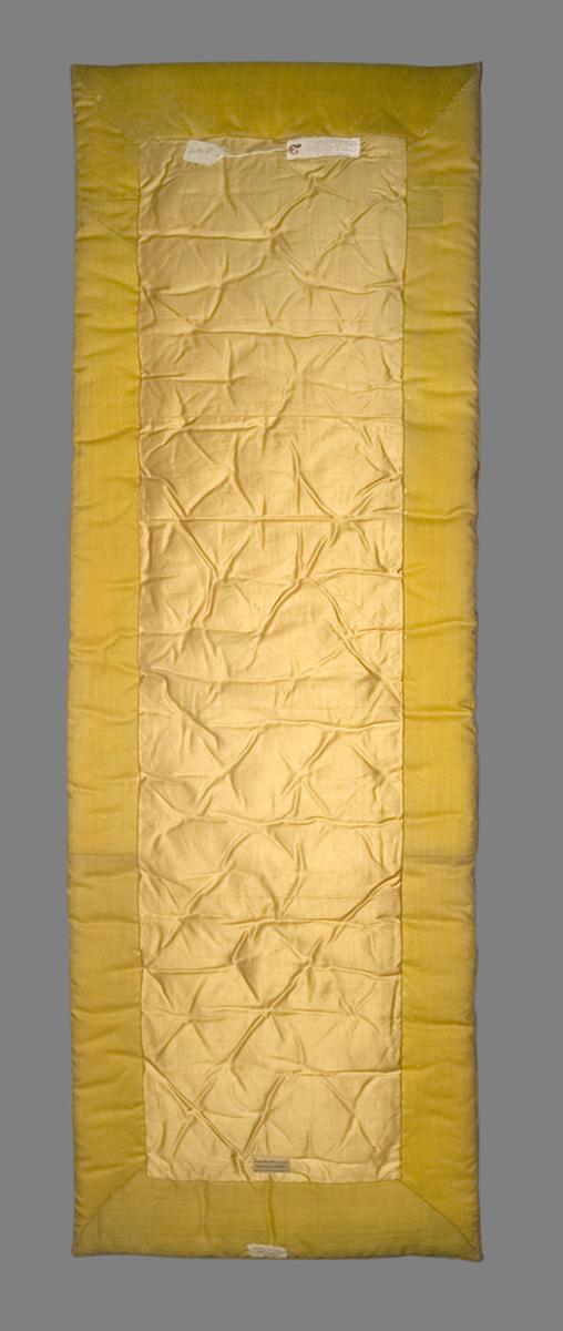 1969.4644 Cushion, Mattress, Verso