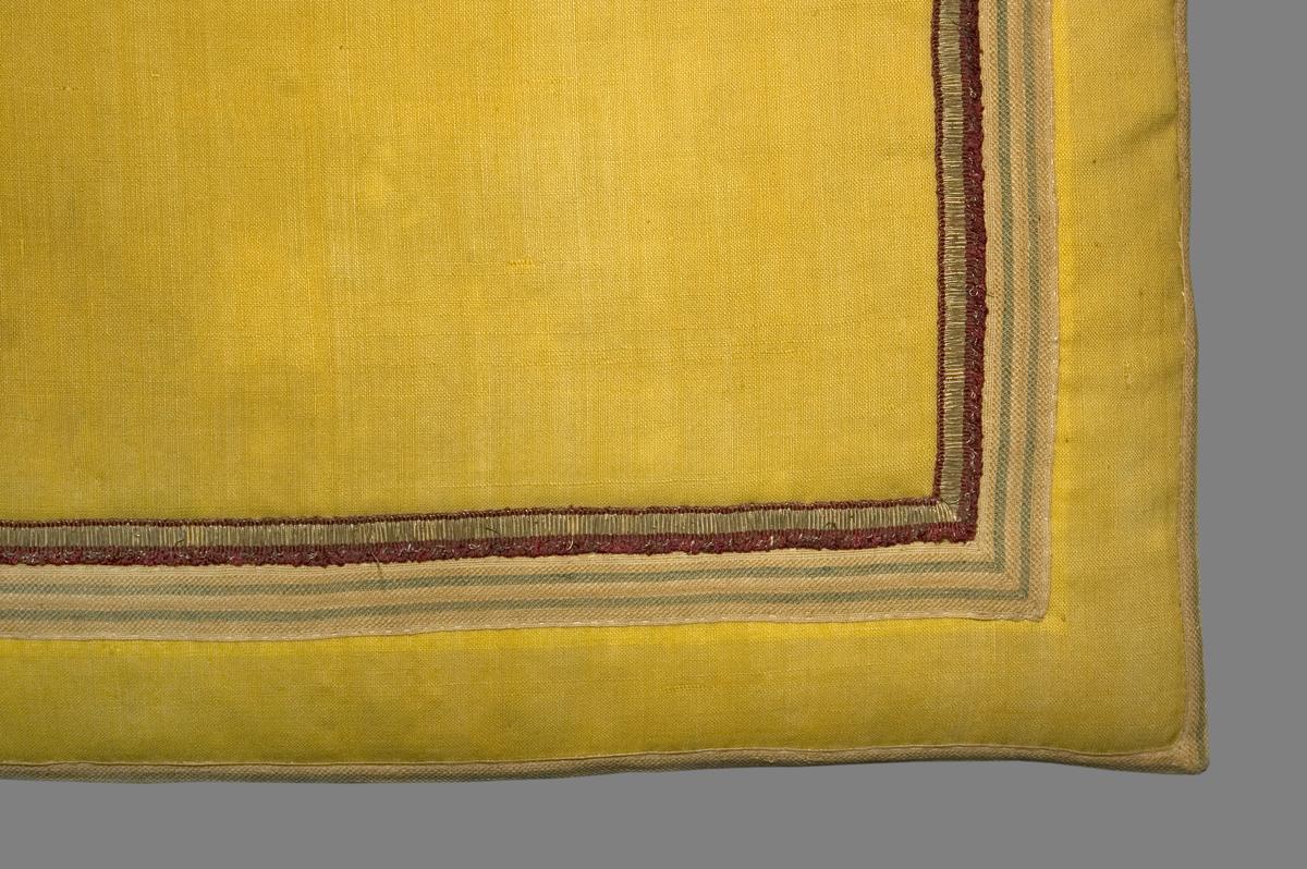 1969.4644 Cushion, Mattress, Edge Detail