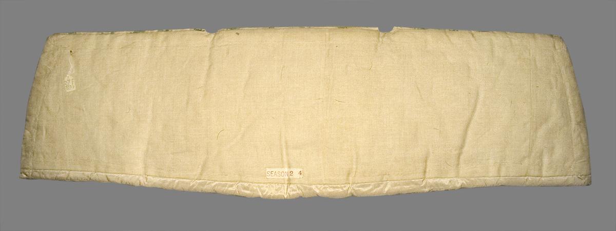 1969.4652 Cushion, Mattress, Verso