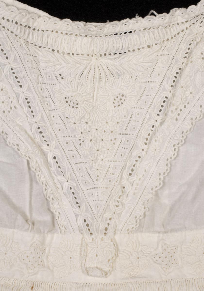 1969.4685 Dress, Child's dress (detail 2)