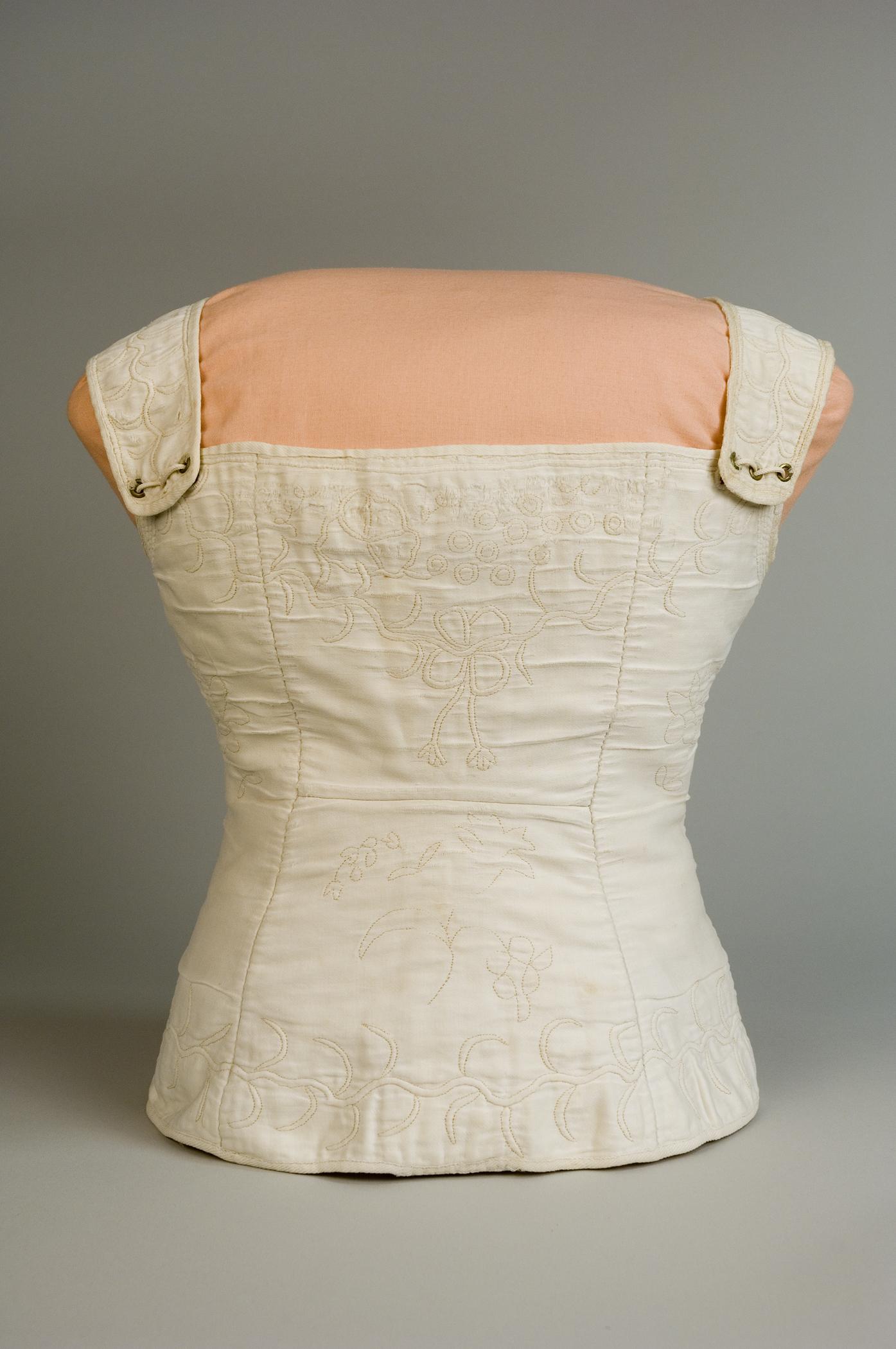 1969.4687 Corset, view 4