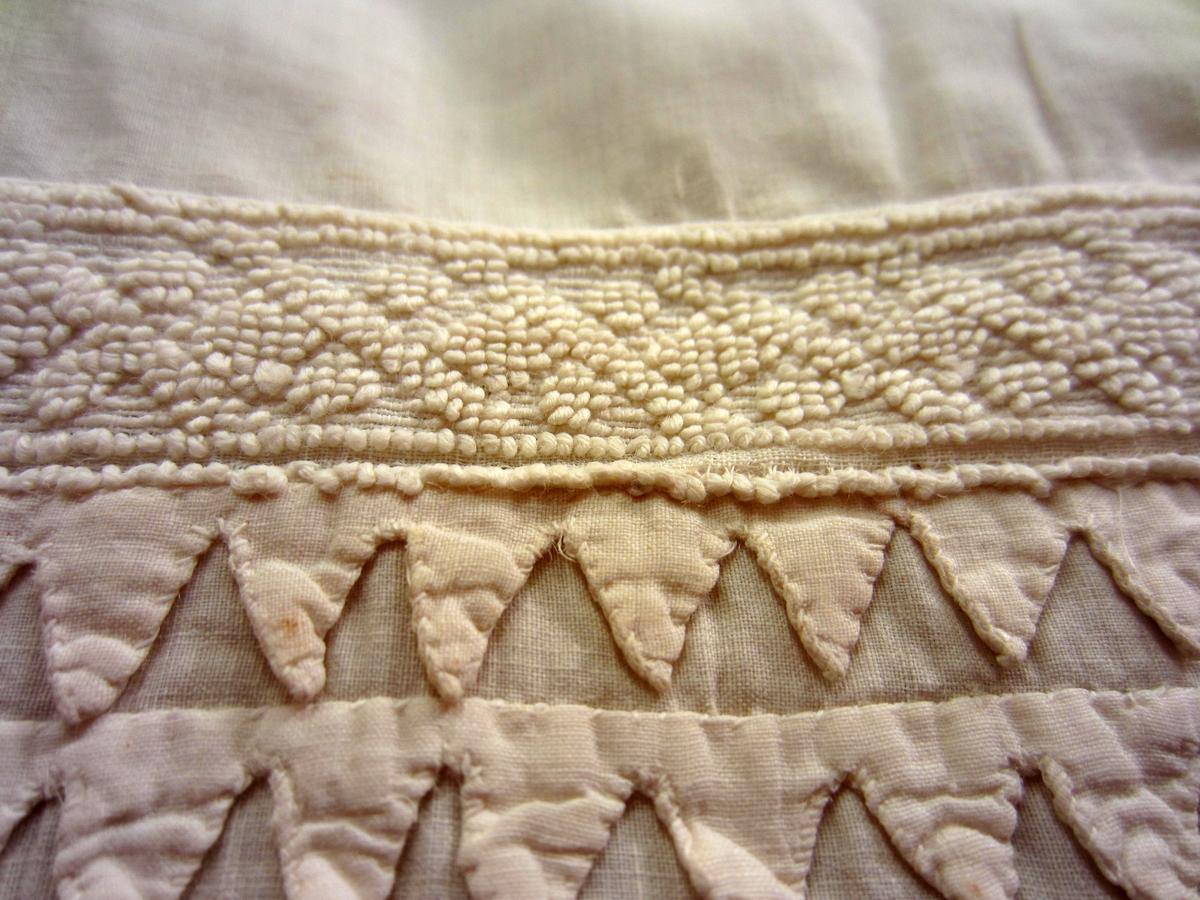 1969.4690 Petticoat, Detail close