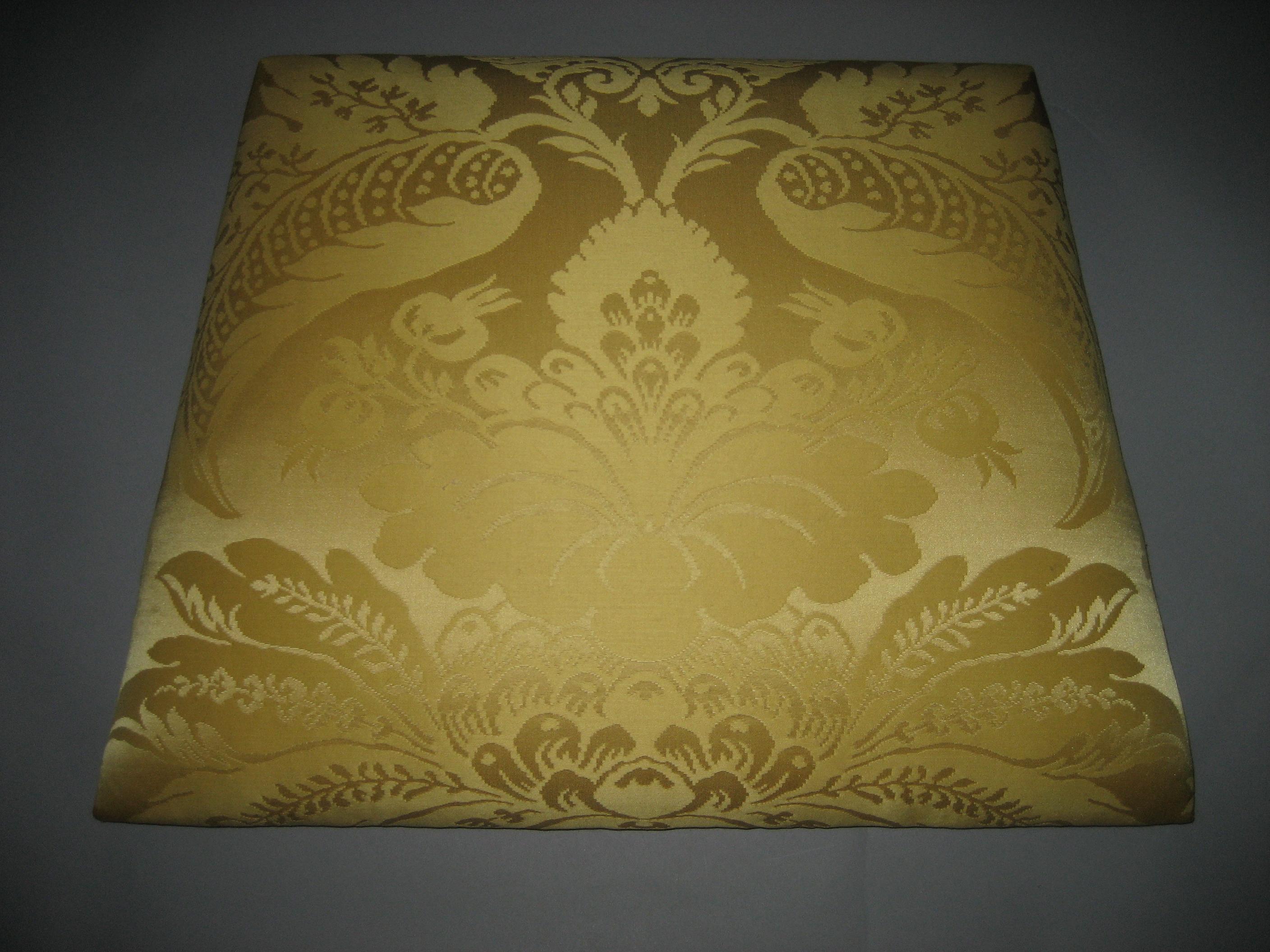 slip seat R2009.5001 on chair 1952.0240.003 view 1