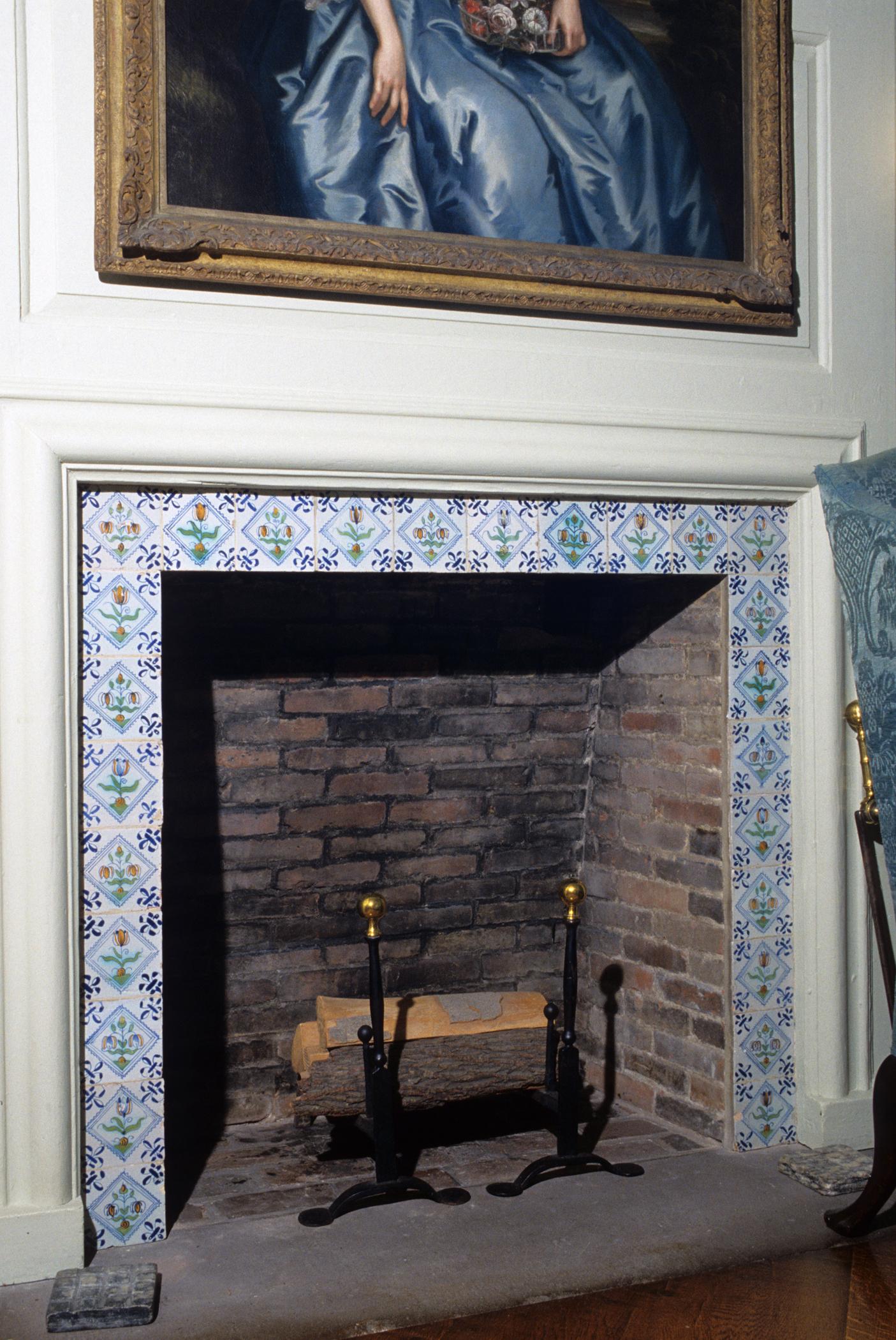 1969.4721.002-.027 Readbourne Parlor tiles (overall)