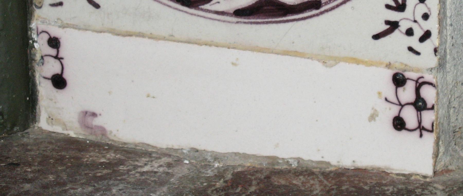 1969.4726.001 Delft tile fragment