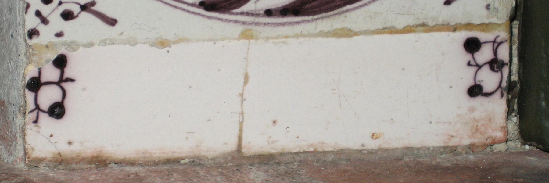 1969.4726.023 Delft tile fragment