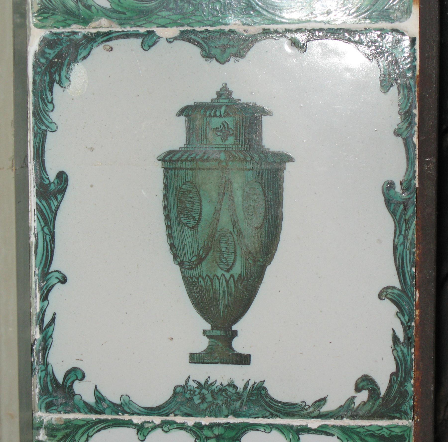 1969.4728.004 Delft tile