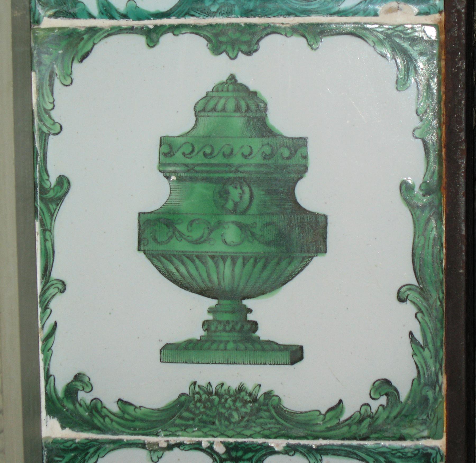 1969.4728.006 Delft tile
