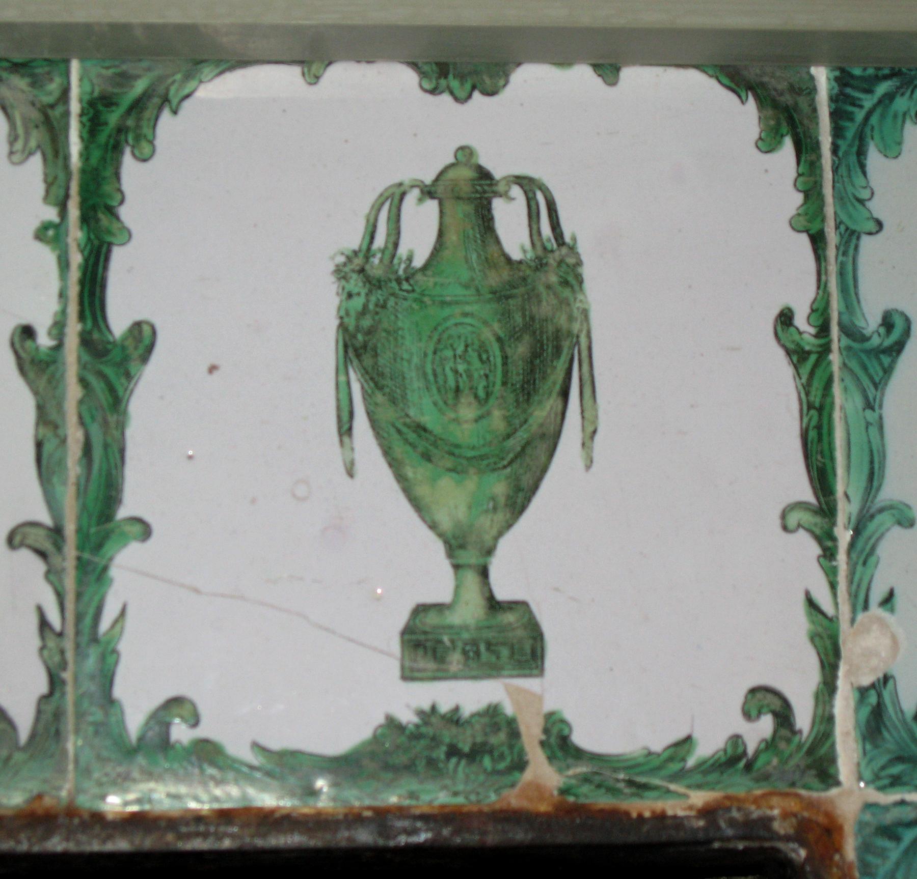 1969.4728.016 Delft tile
