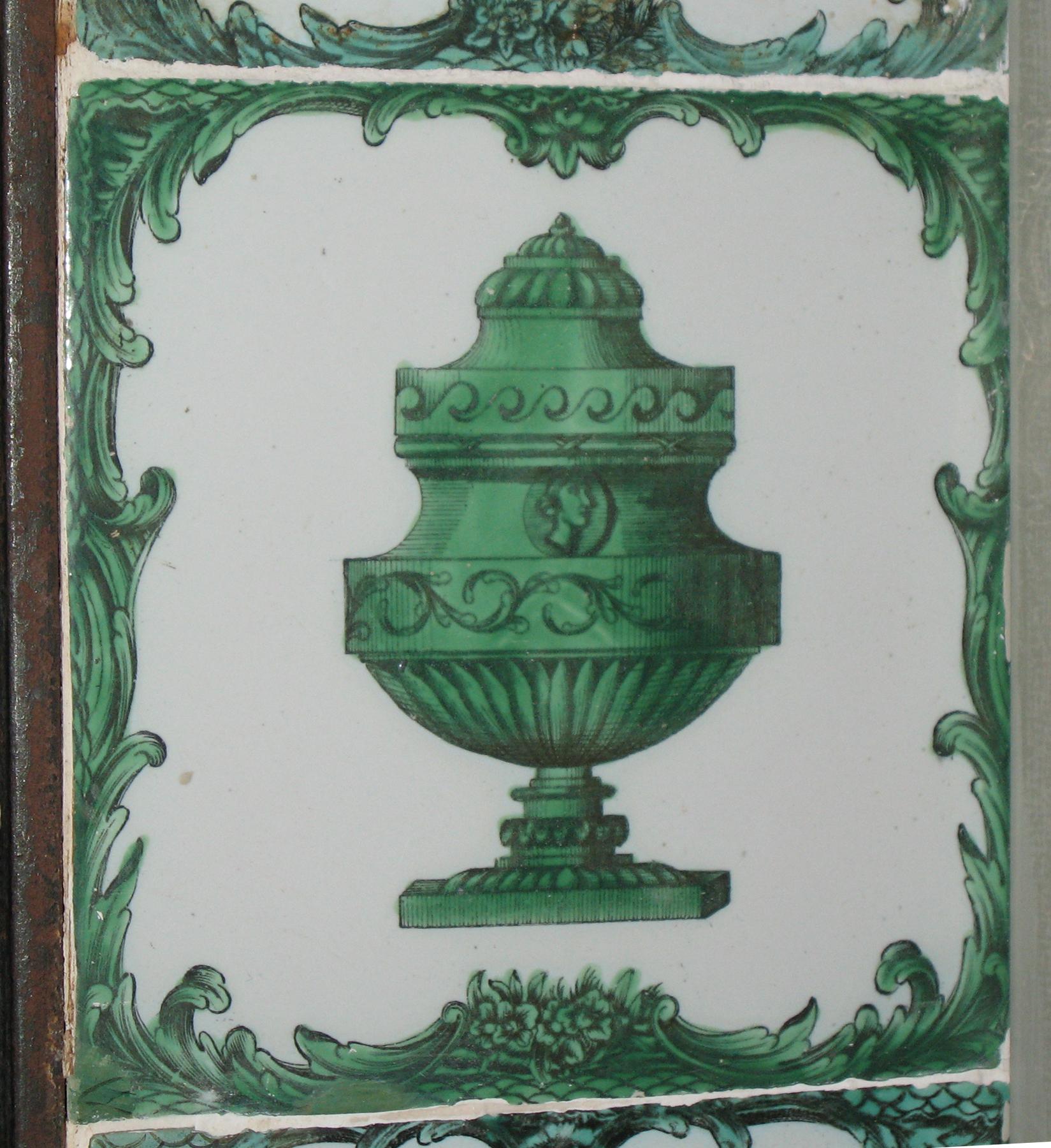 1969.4728.020 Delft tile