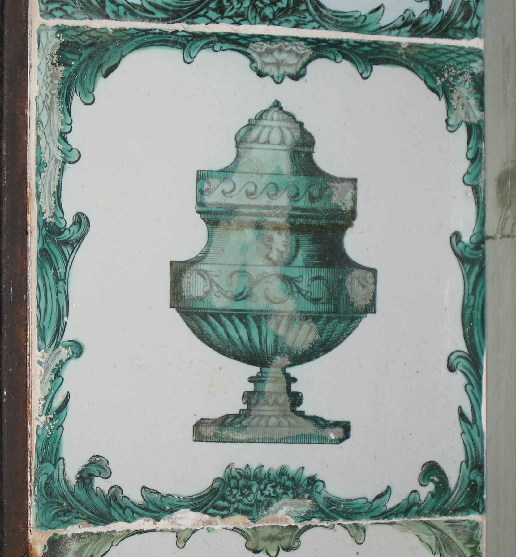 1969.4728.022 Delft tile
