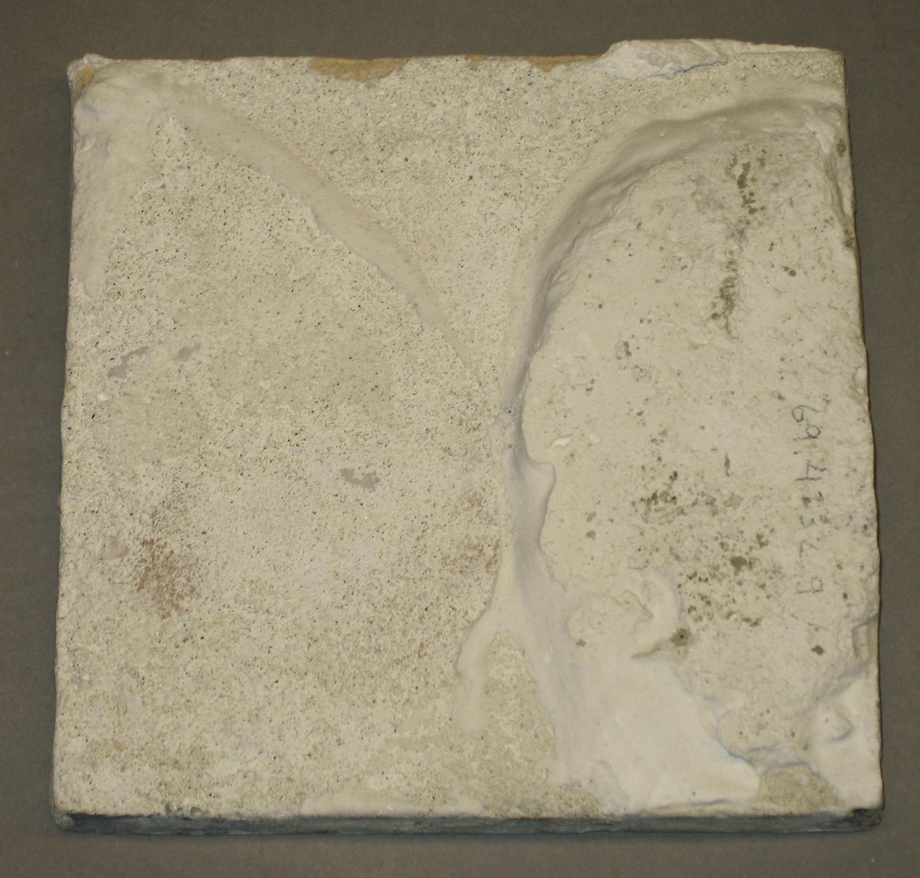 1969.4732.009 Delft tile (back)