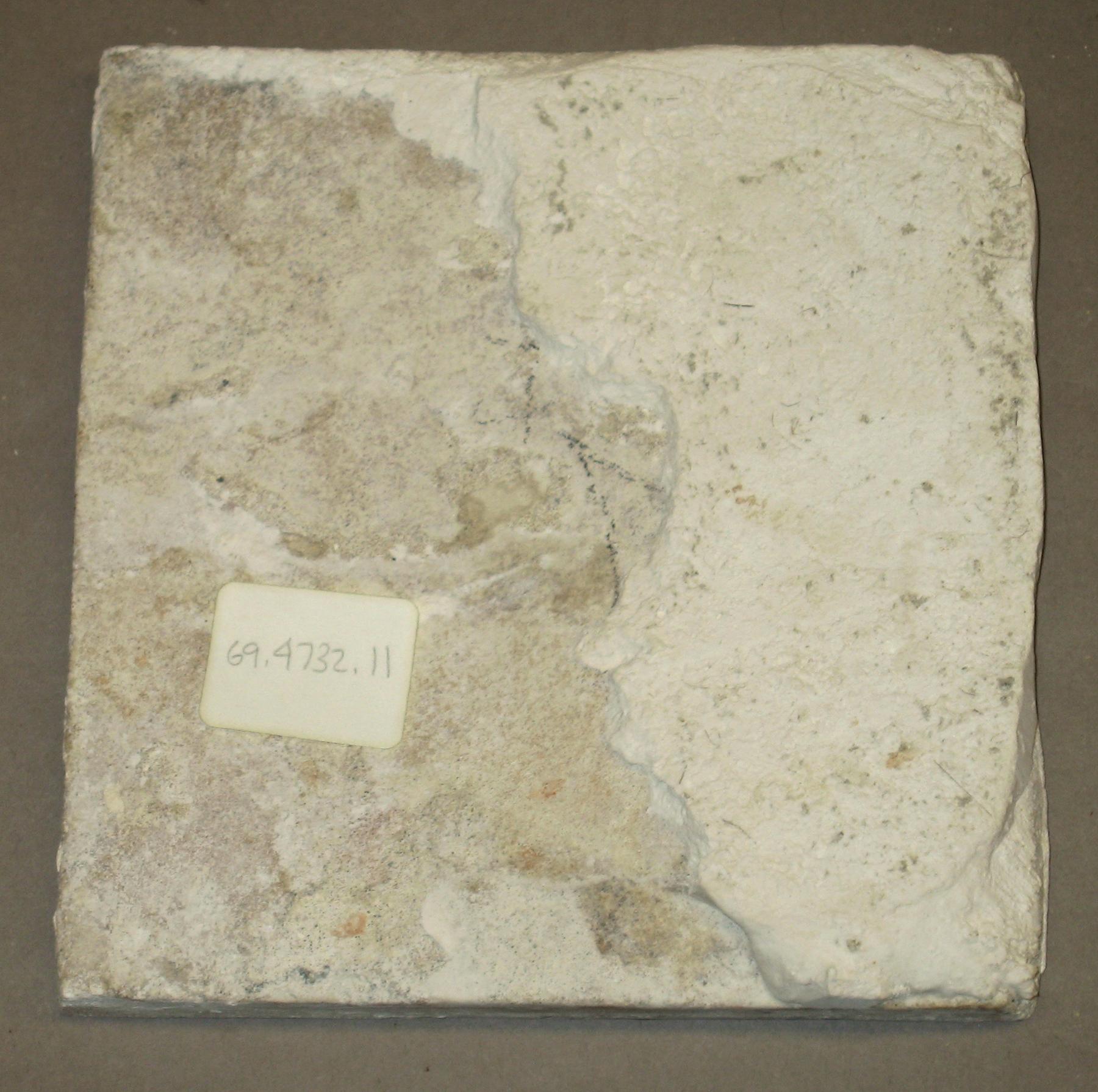1969.4732.011 Delft tile (back)