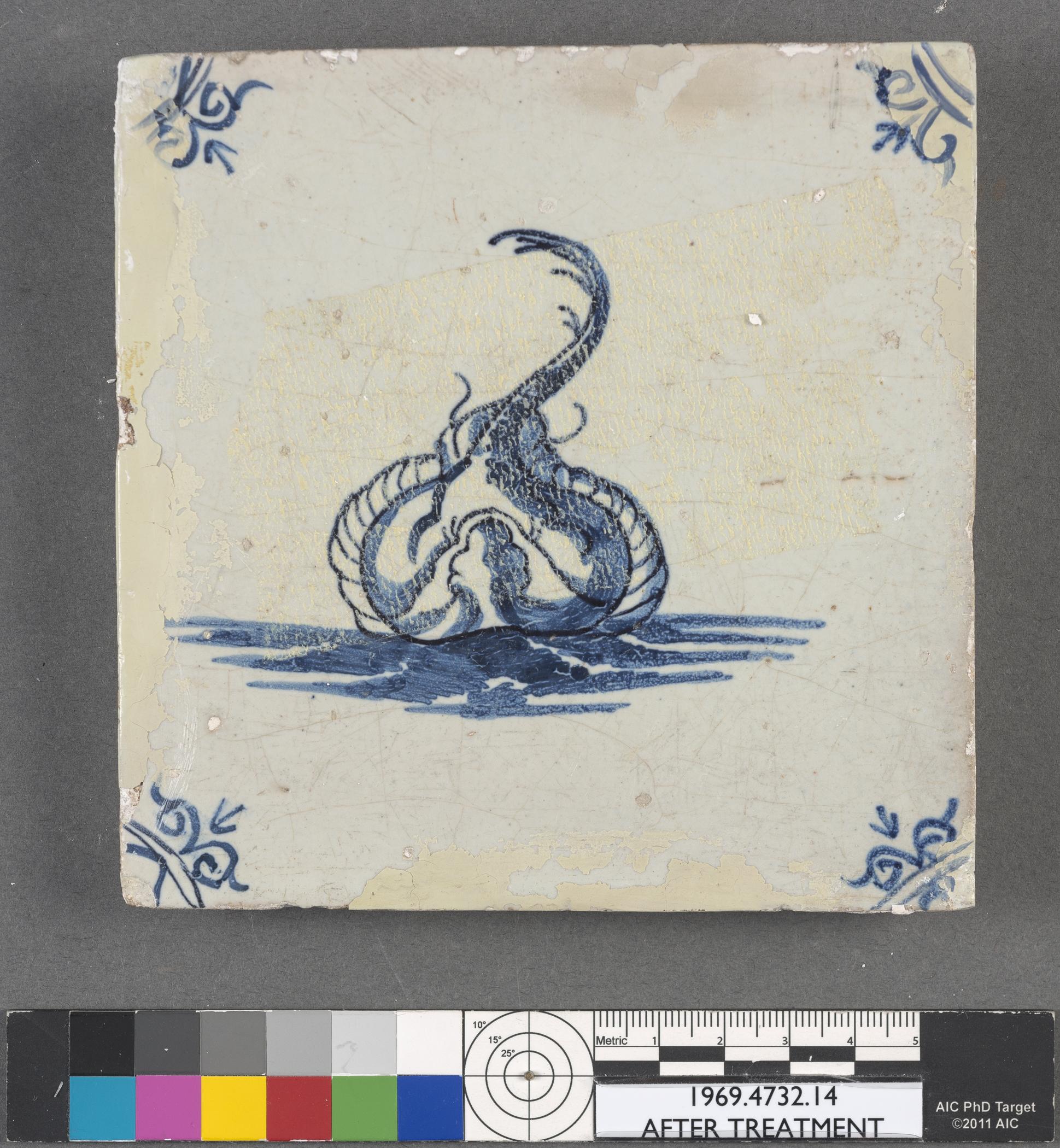 1969.4732.014 Tile, view 1, after conservation treatment