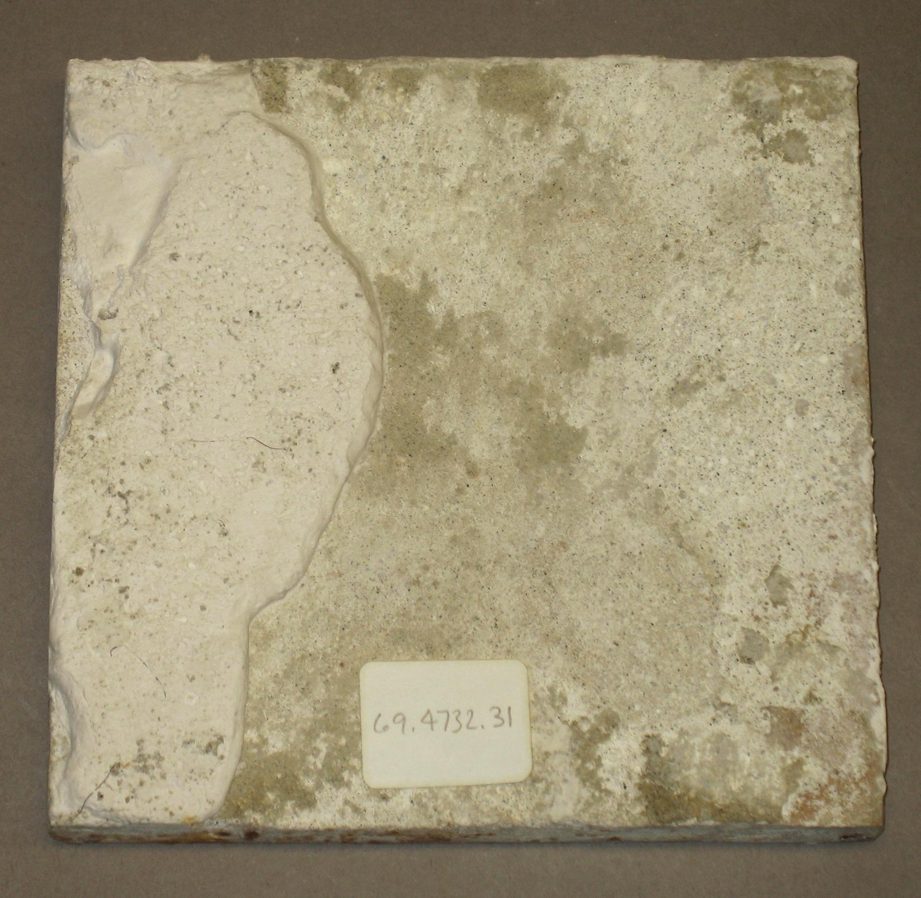 1969.4732.031 Delft tile (back)