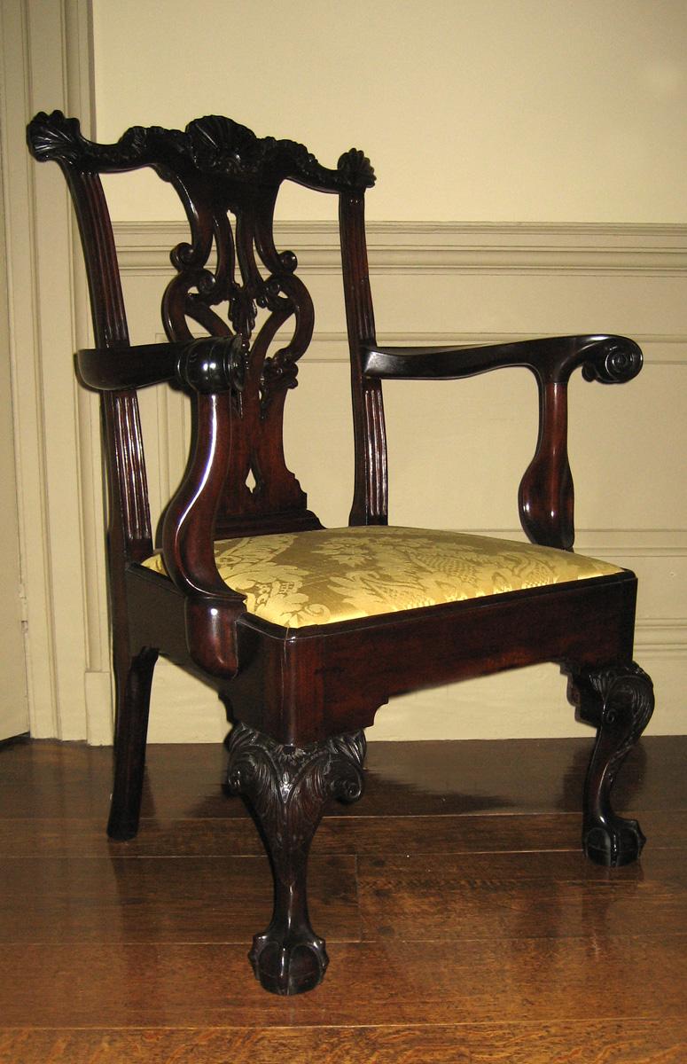 1957.0504 chair with 1984.0653.002 slip seat view 1