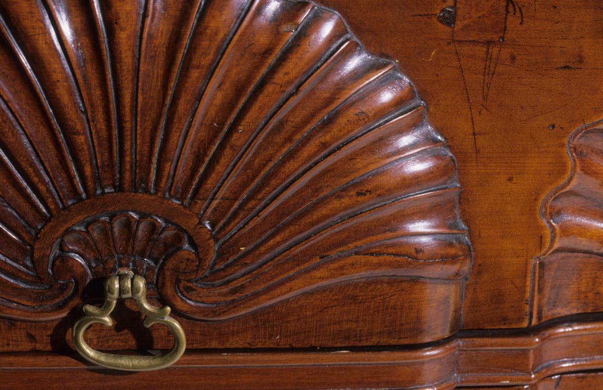 1957.0507 Chest of drawers, detail 5
